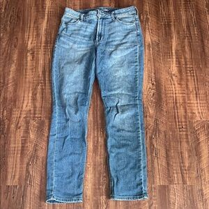Old Navy High Rise Wow Straight Blue Jean Size 6